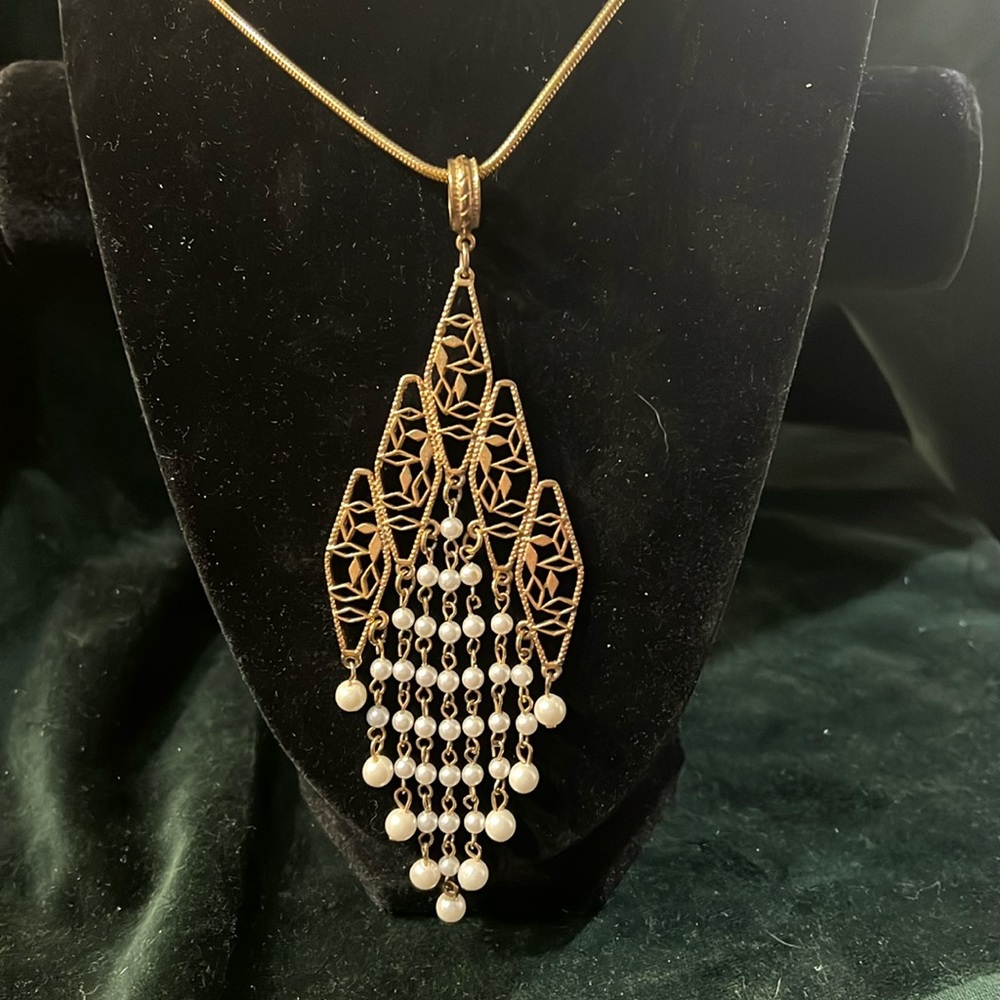 Faux Pearl necklace